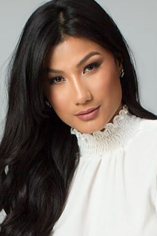 Akemi H, foto 1
