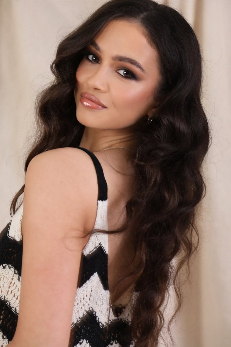 Caitlin B, foto 2