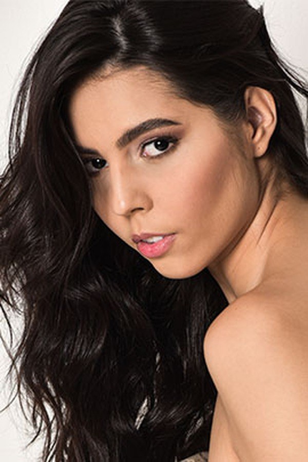 Isabela C, foto 1