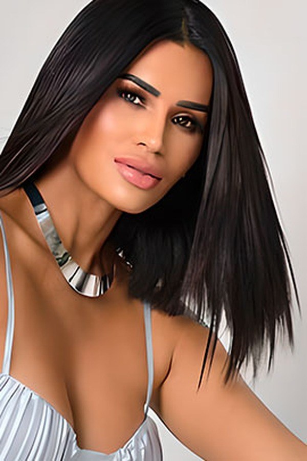 Lara R, foto 2