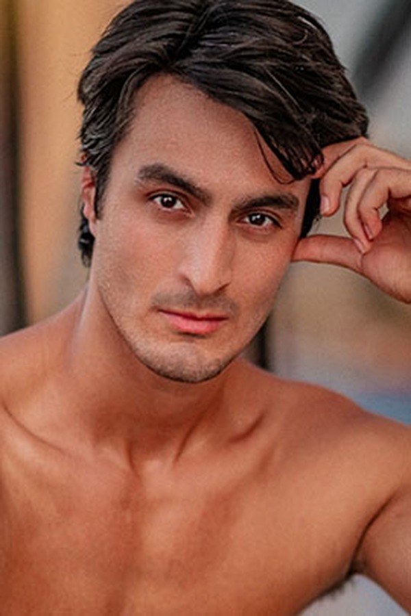 Mohamad E, foto 1