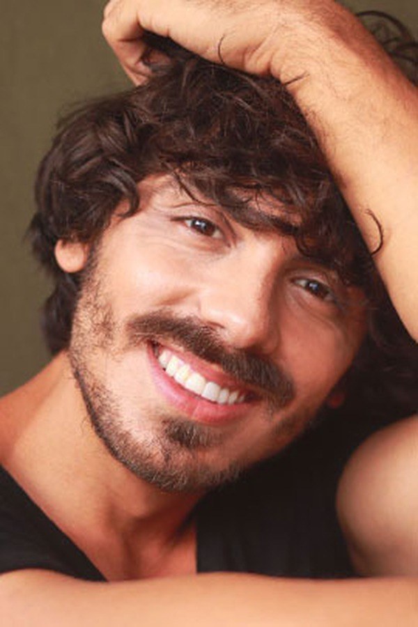 Arlindo F