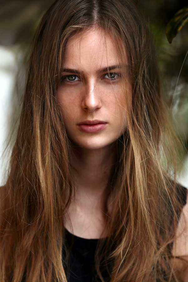 Carol R