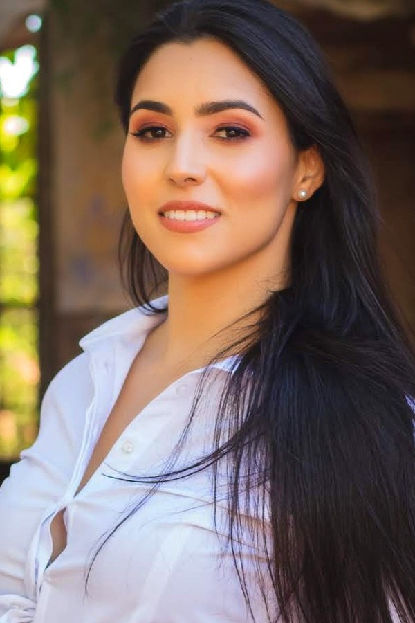 Diana R