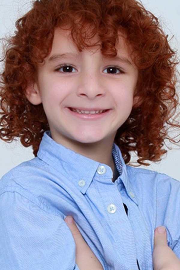 Henrique R