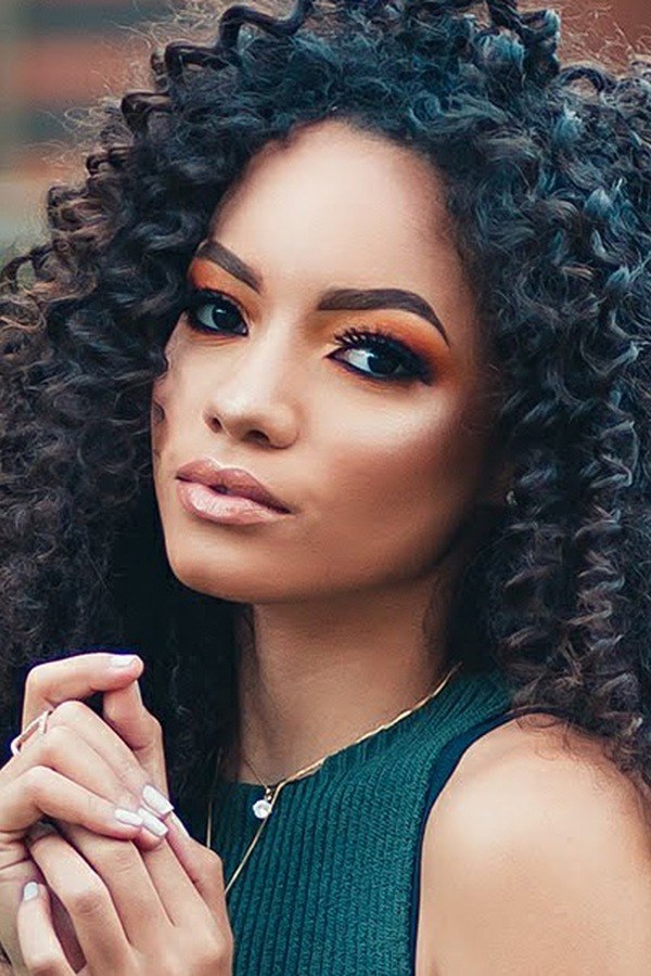 Jullia B