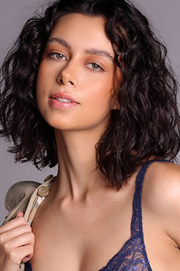 Laira G