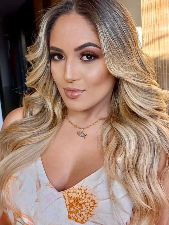 Paulla G