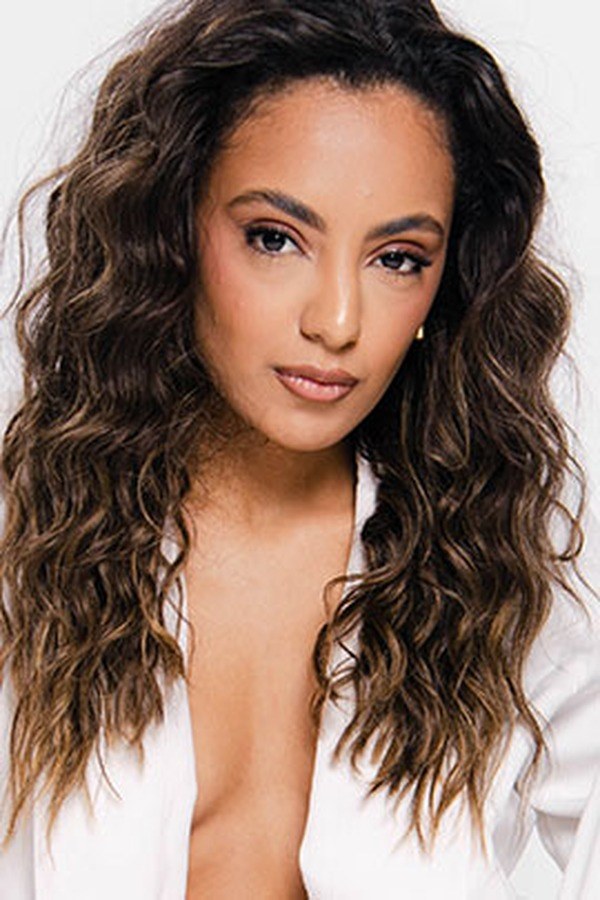 Thaís V